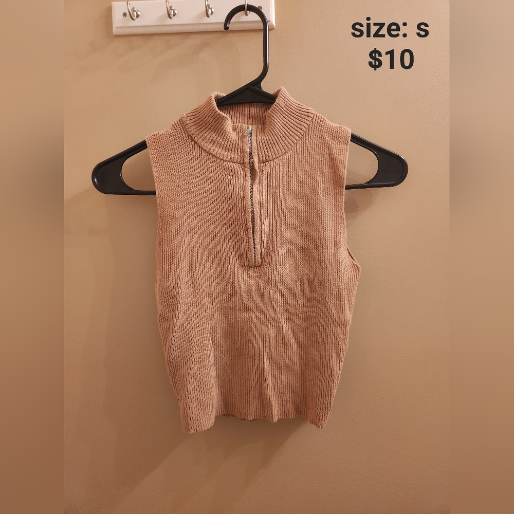 Ribbed mockneck tank